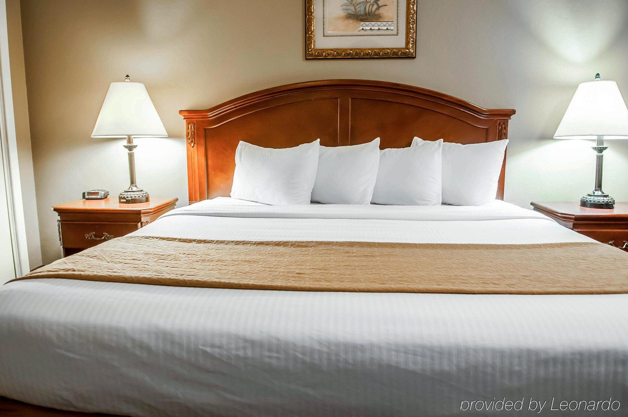 Hotel Inn Санта Фе Екстериор снимка